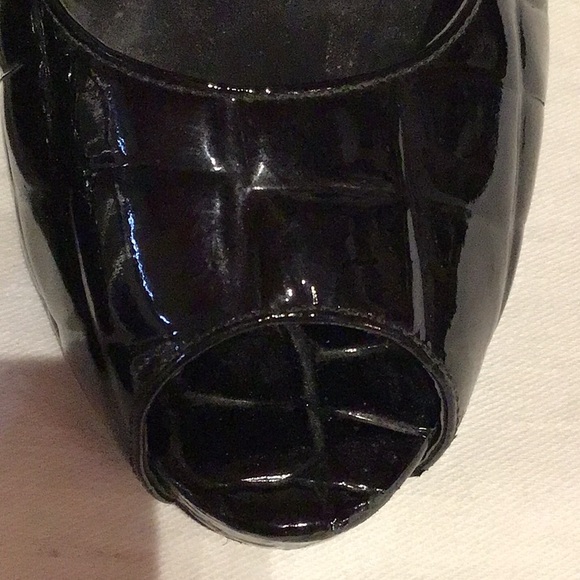 Vintage-circa 1980’s Tory Burch peep toe heels - Picture 2 of 6